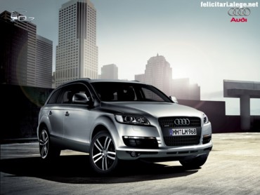Audi Q7 in town