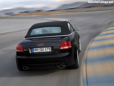 Audi RS4 rear