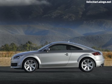 Audi TT left side