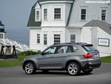 BMW X5 side