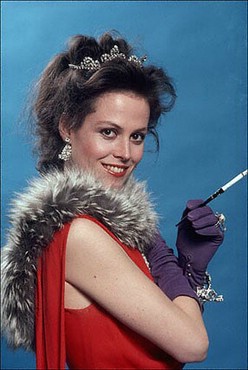 Sigourney Weaver