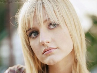 Women Celebrity