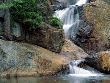 Cascada Si Stancile